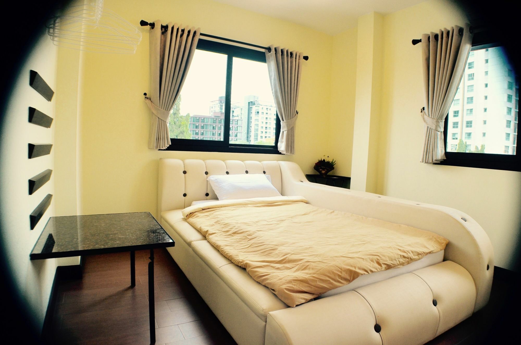 3 Bedroom House @skytrain