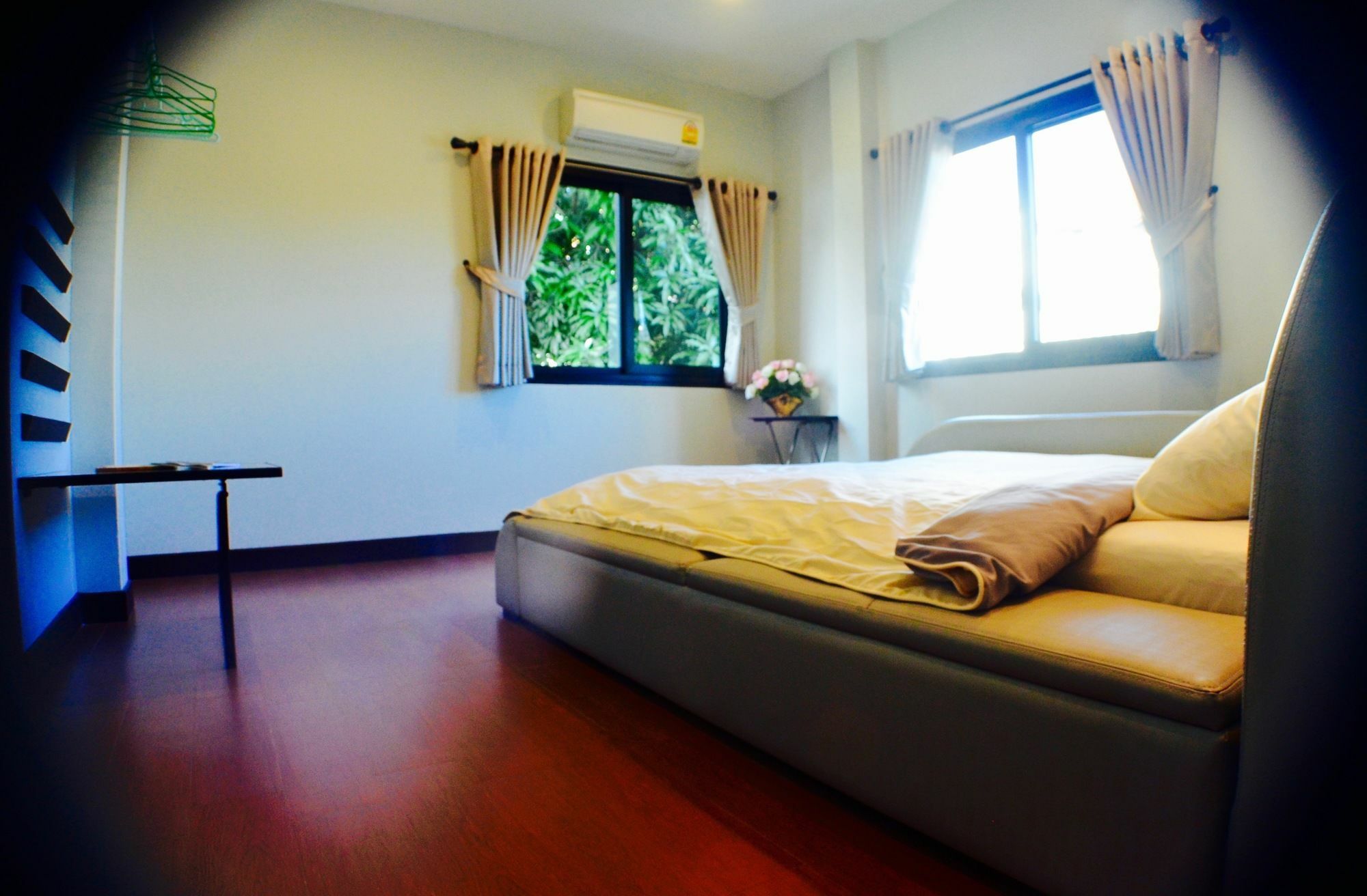 3 Bedroom House @skytrain 2* Bangkok